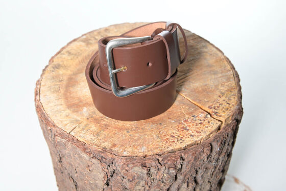 Men leather belt brown